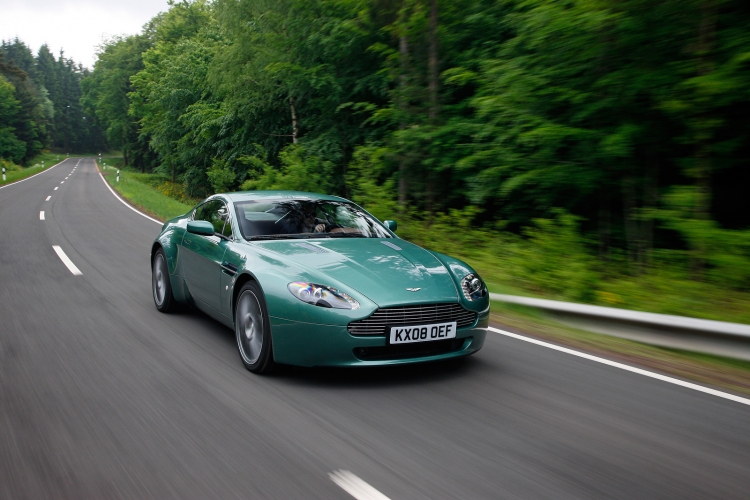 Aston Martin V8 Vantage