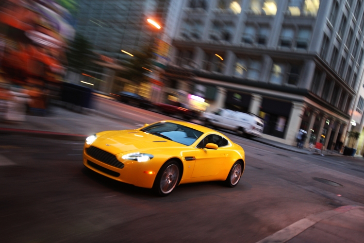 Aston Martin V8 Vantage