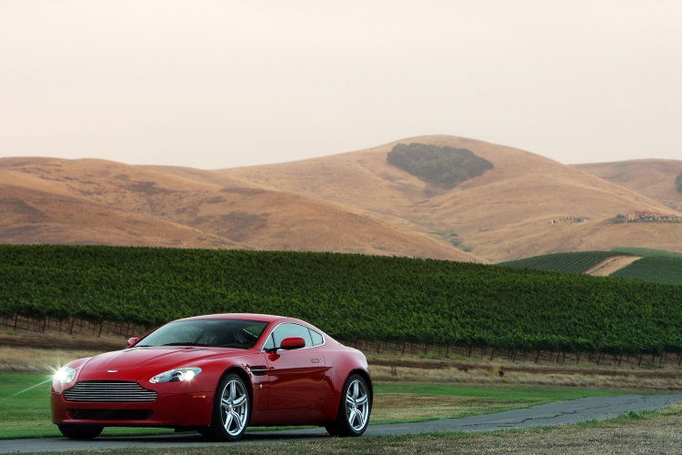 Aston Martin V8 Vantage