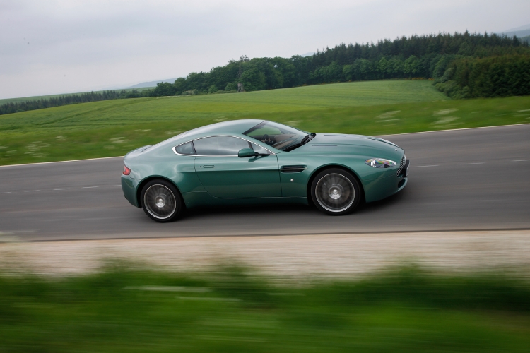 Aston Martin V8 Vantage