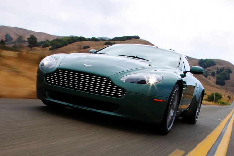 Aston Martin V8 Vantage