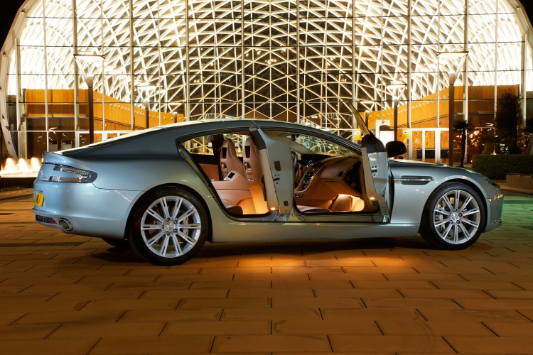 Aston Martin Rapide