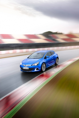 Opel Astra OPC