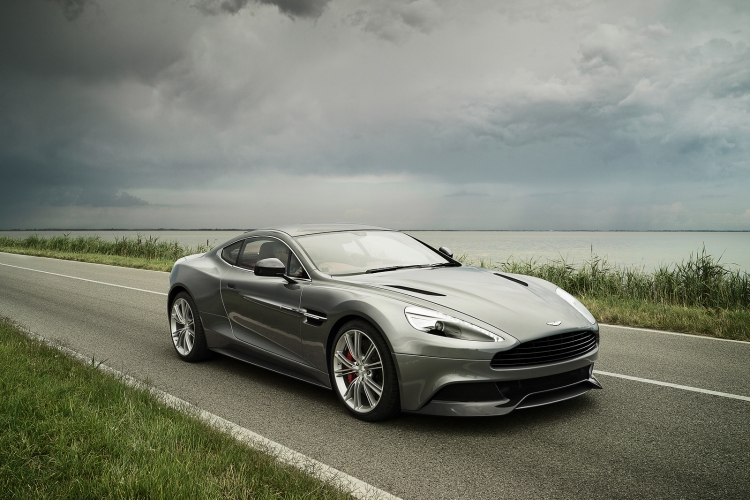 Aston Martin Vanquish