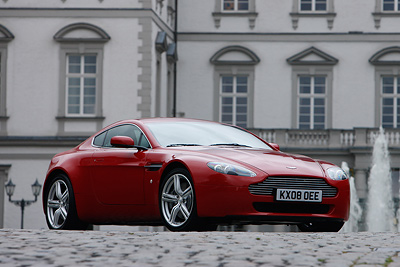 Aston Martin V8 Vantage